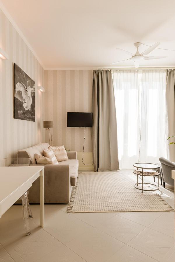 Bella Belle Griante Appartement Cadenabbia Buitenkant foto
