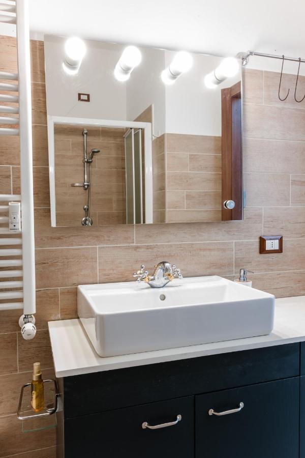 Bella Belle Griante Appartement Cadenabbia Buitenkant foto