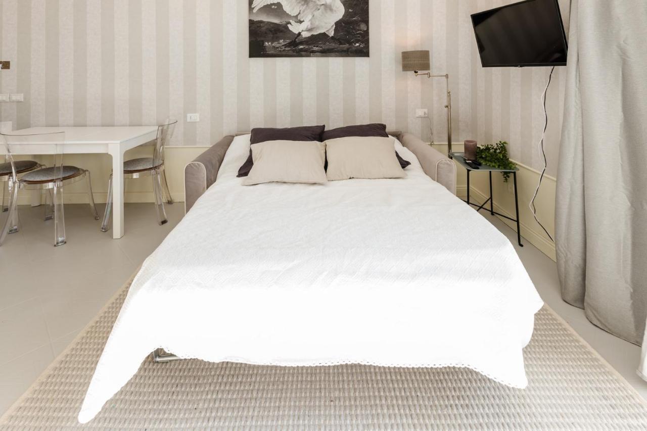 Bella Belle Griante Appartement Cadenabbia Buitenkant foto
