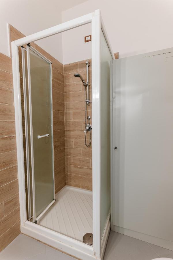 Bella Belle Griante Appartement Cadenabbia Buitenkant foto